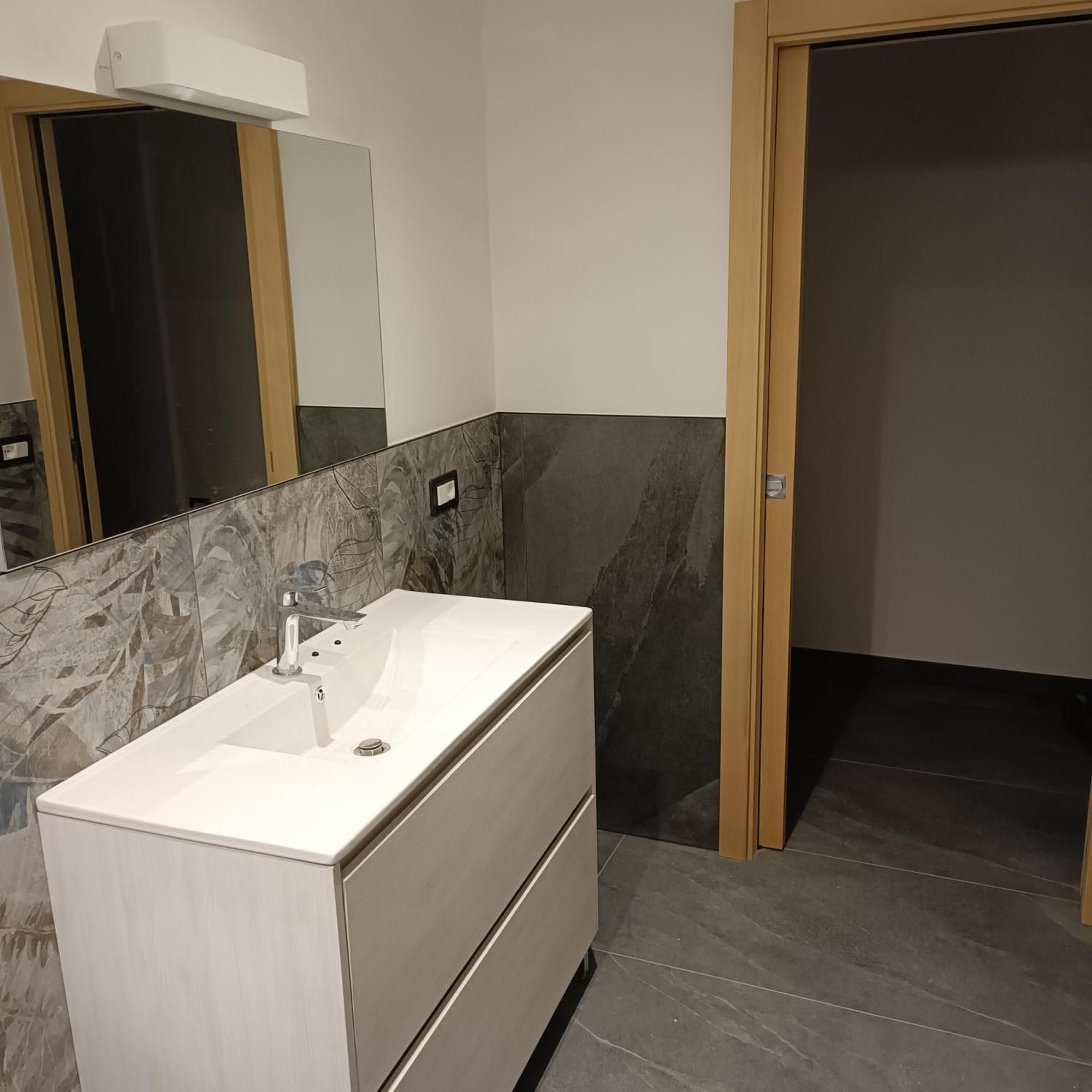 Casa Anita Apartment Mezzana  Luaran gambar