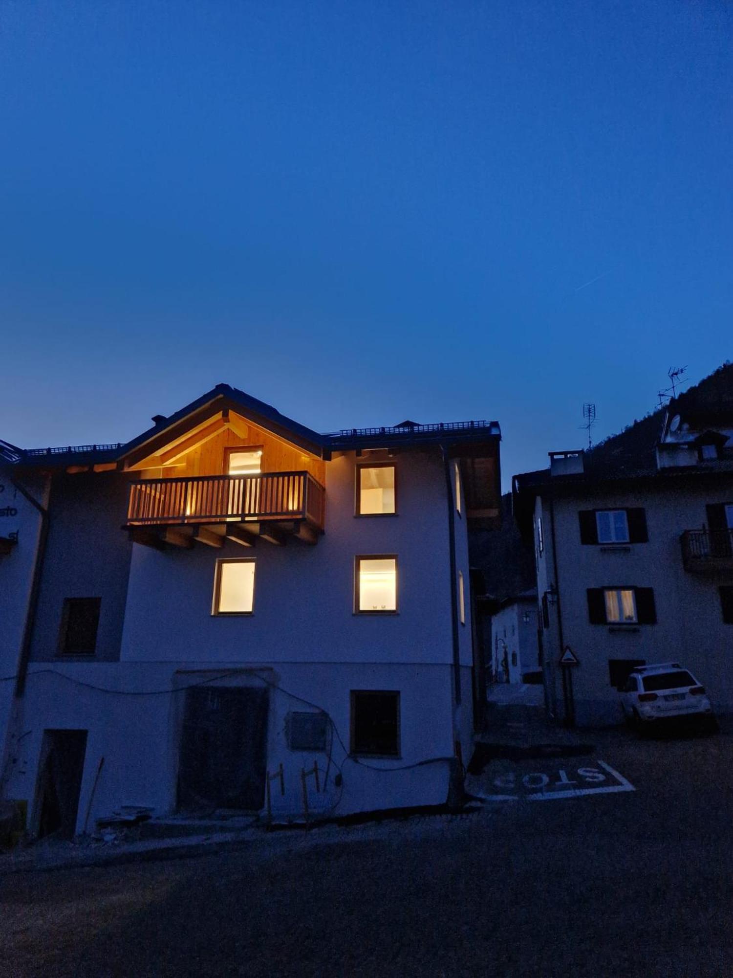 Casa Anita Apartment Mezzana  Luaran gambar